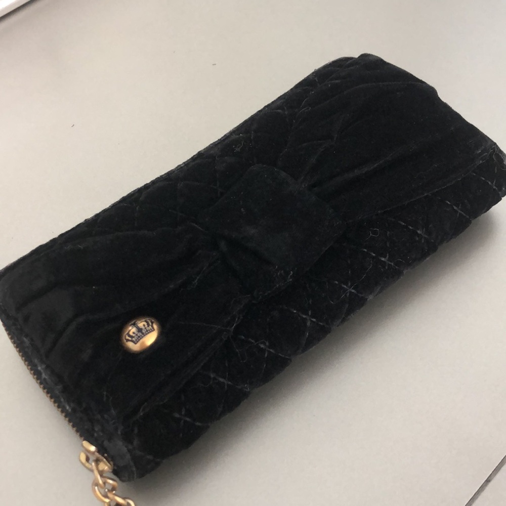 Juicy Couture wallet 🖤 - Picture 3 of 7